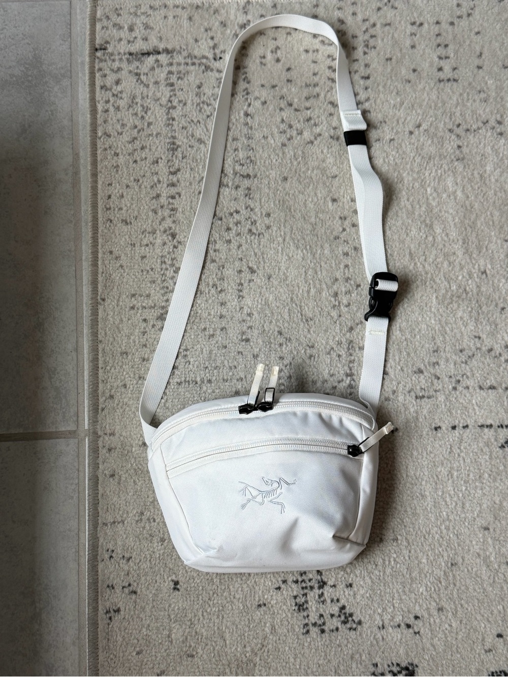 Arc’teryx Mantis 1 pack white